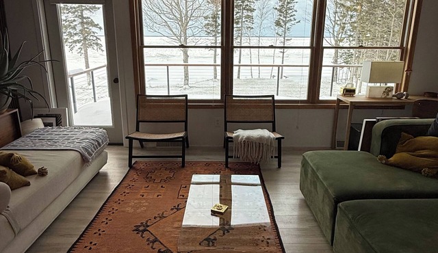 Lake Superior premium bespoke accommodations with ultimate view!