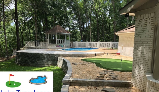 Lake T Retreat (5BR, Putting Green, & Pool!)