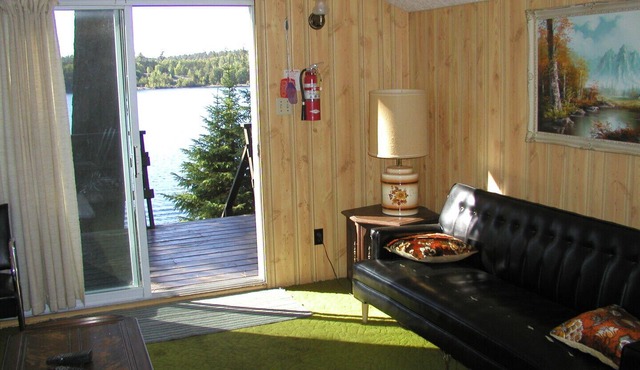 Lake Temagami Cottage Rentals - Cottage #8 - Parkdale