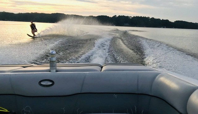 LAKE THERAPY on Tillery lovely waterfront home with awesome dock and privacy!