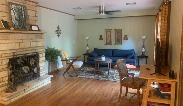 Lake Thunderbird View - Signal Tree Cottage