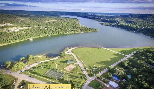 Lake Travis Bungalow in Jonestown