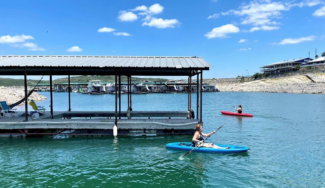 Lake Travis Home, waterfront property, 4 bed 3 bath, Austin