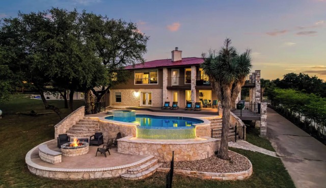 Lake Travis Retreat w/Pool, Hot Tub & Game Room
