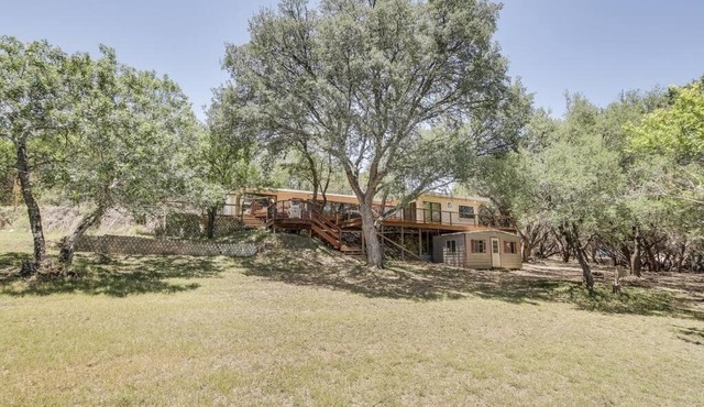 Lake Travis Valley View Retreat on 5 acres