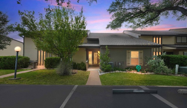 Lake Travis Waterfront Townhome w/Stunning Views