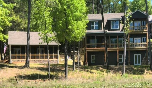 Lake Tuscaloosa Cottage