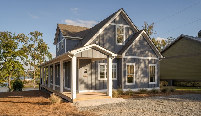 Lake Tuscaloosa Getaway! Perfect for Football Weekends!