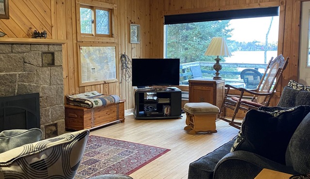 Lake Vermilion Getaway Property Great Location, Space, Beach