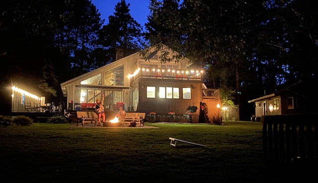 Lake Vermilion Prime Location ~ Private Lake Home & Private Beach