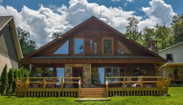 Lake View by Taylor Made Deep Creek