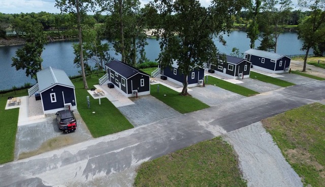 Lake View Cabin, 20 miles from New Bern!