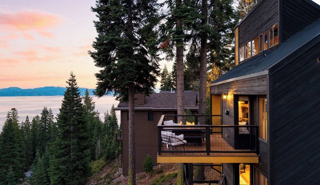 Lake View, Firepit, Game Room | Remodeled | Nightingale Overlook by AvantStay