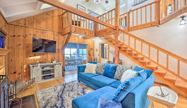 Lake-View Home w/Deck + Gas Grill in Bernice!