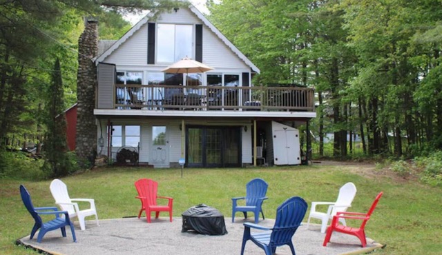 Lake view home with water access