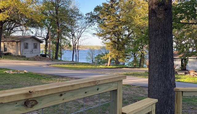 Lake view in Disney! Ride to trails; 1/2 mile to boat ramp. New remodel!