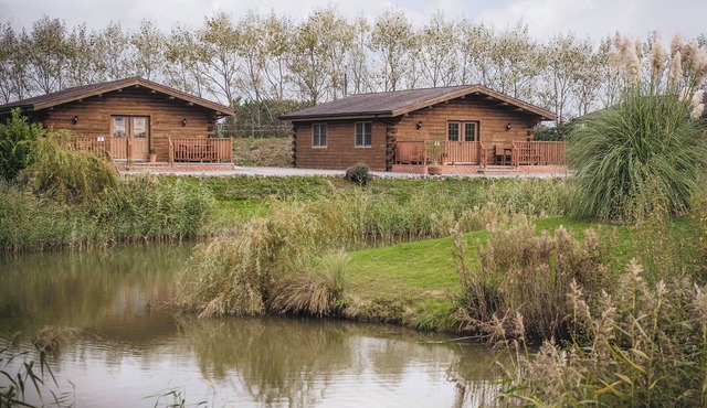 Lake View Lodges - 25074