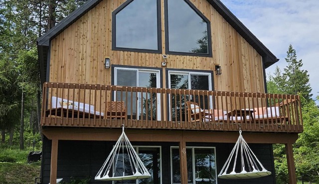 Lake View Luxury - Paddle boards - Firepit - Fish, Hike, Ski. Montana Paradise!