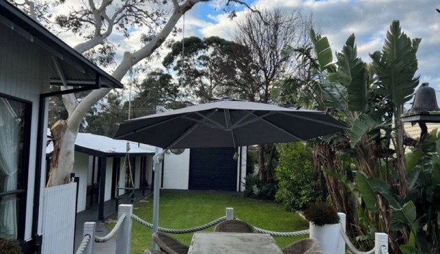 Lake View Pet Friendly Home Equipped With Fishing Rod, Kayaking or Bike Riding