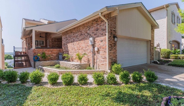 Lake View Retreat on Lake Ray Hubbard, minutes from Downtown Dallas!