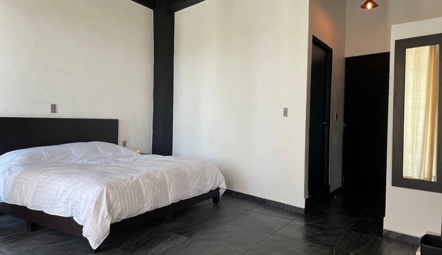 Lake View Room
