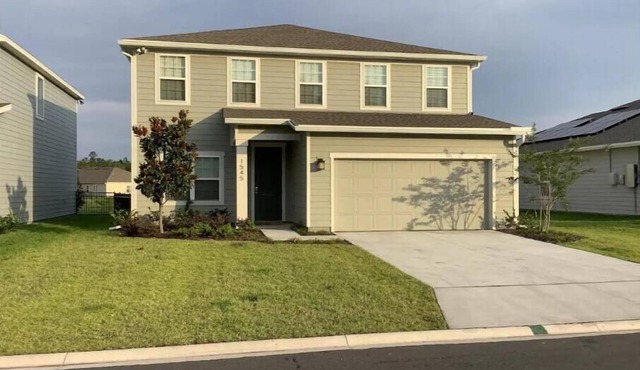 Lake View, Spacious 4 Bedroom Home on Quiet Street