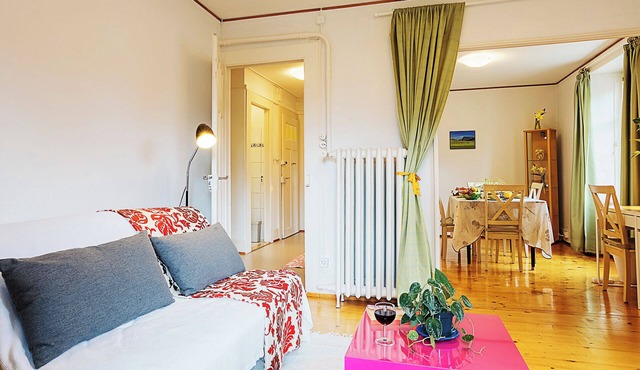 Lake view, terrace, private parking, near train station