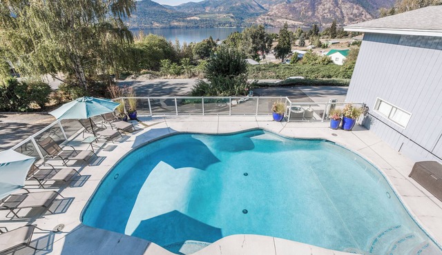 Lake View, View Deck & Private Pool!