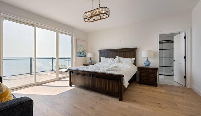 Lake view Villa☆Hot tub☆Elevator☆Amazing Patio