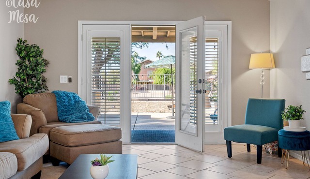 Lake views + beautiful & serene East Valley home - Mesa Superstition Springs PHX