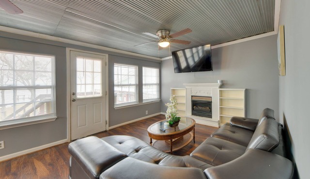 Lake Views + Dock Access: Georgetown Group Getaway