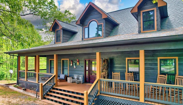 Lake Views | Hot Tub | Fire Pit | Micro Events
