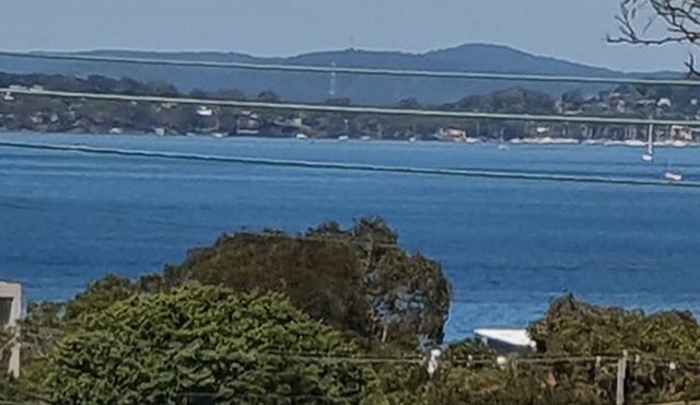 Lake views in Belmont - whole house with garage and short walk to lake