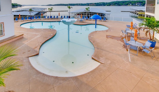 Lake Views & Pool Access: Ozarks Condo!