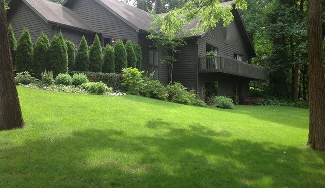 Lake views within walking distance to Notre Dame!
