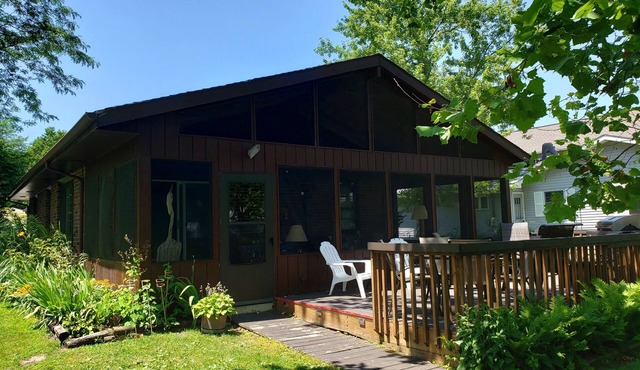 Lake Wawasee Pet-Friendly Cottage with Pontoon, Firepit, 3 decks, large lot