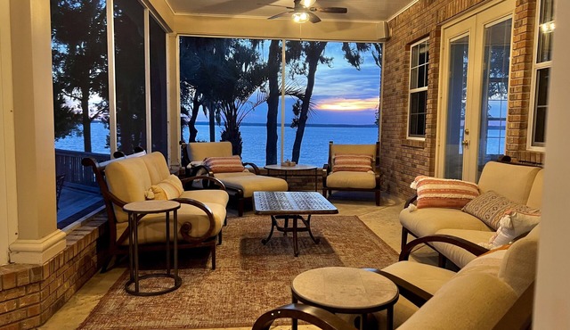 Lake Weir Luxury