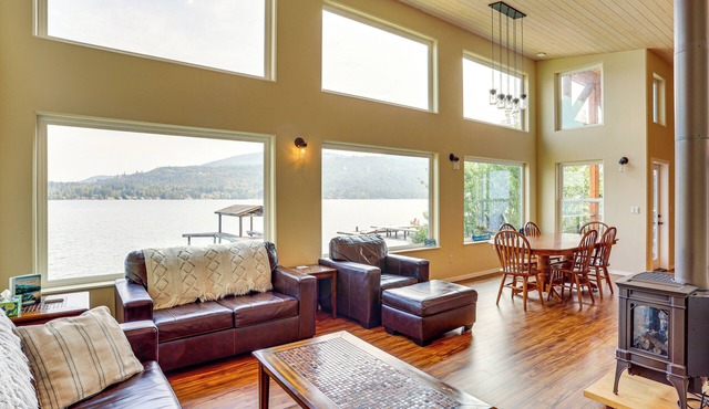 Lake Whatcom House w/Private Hot Tub + Dock