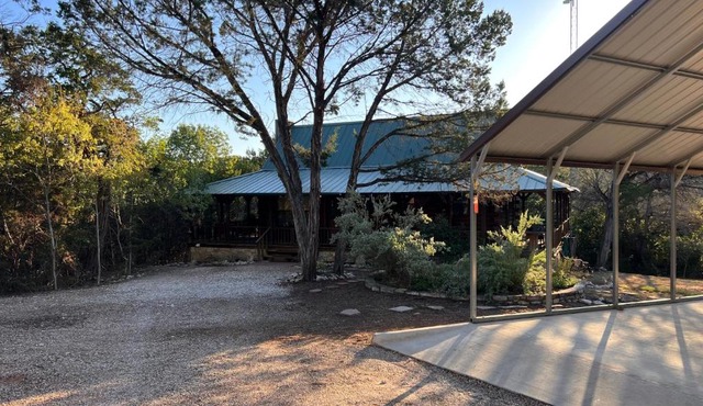 Lake Whitney Log Cabin