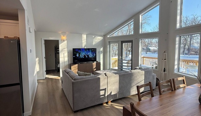Lake Winnipeg Retreat in Matlock, MB