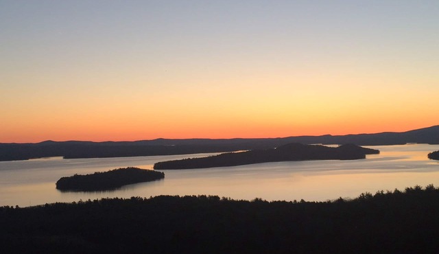 Lake Winnipesaukee 7-25-8-1 ,8-1-8-8 enjoy the lake then great viewsnnnnnnnnmile
