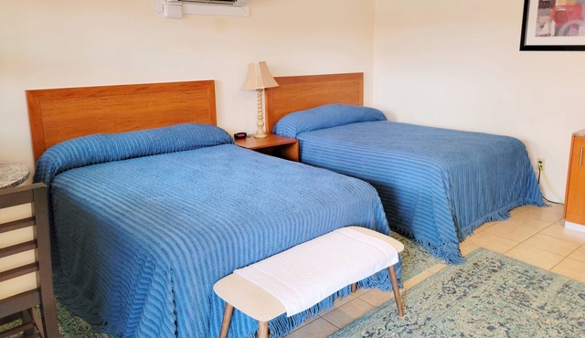 Lake Winnsboro Secret Hideaway - Room #3