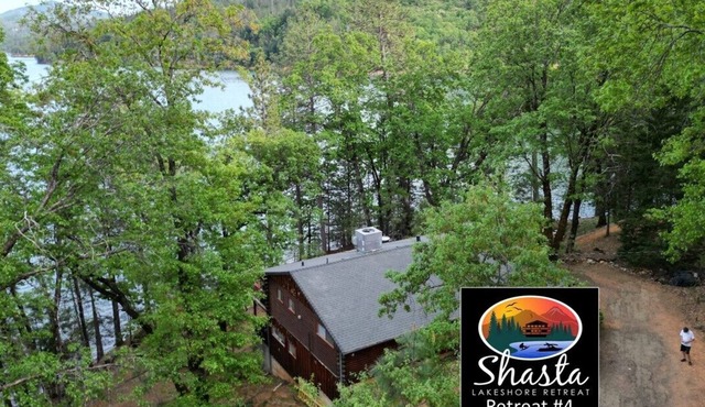 Lakefront #1 Cabin on Acre, Kayaks, Paddle Boards - Shasta Lakeshore Retreat #4