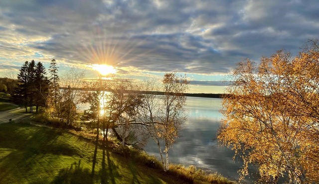 Lakefront 1BR Condo on Golf Course with Indoor Pool/Hot Tub - Tagalong Resort