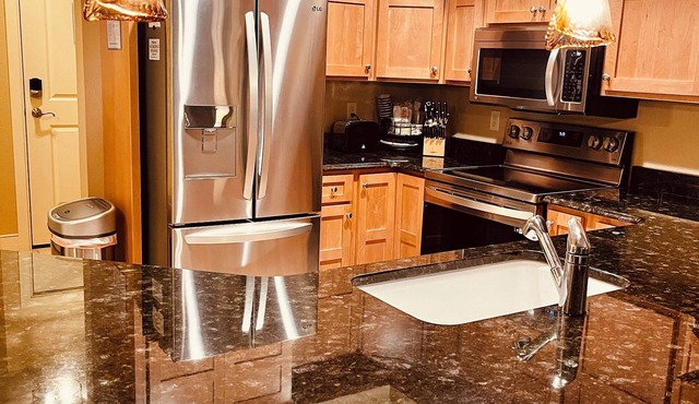 Lakefront 1BR Condo with Indoor Pool/Hot Tub - Tagalong Resort 431A