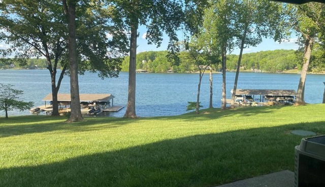 Lakefront! 2-bedroom townhome at Smith Mountain Lake