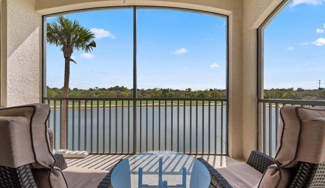 Lakefront 2 BR/2 BA condo in Lakewood National Golf Club - Pearl in the Rough