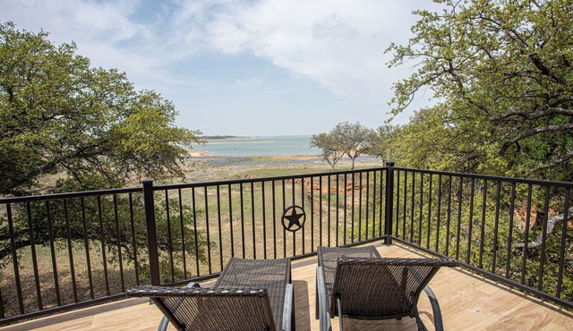 Lakefront 6BR Retreat w Dock & Game Room