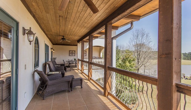 Lakefront at Cuscowilla on Lake Oconee