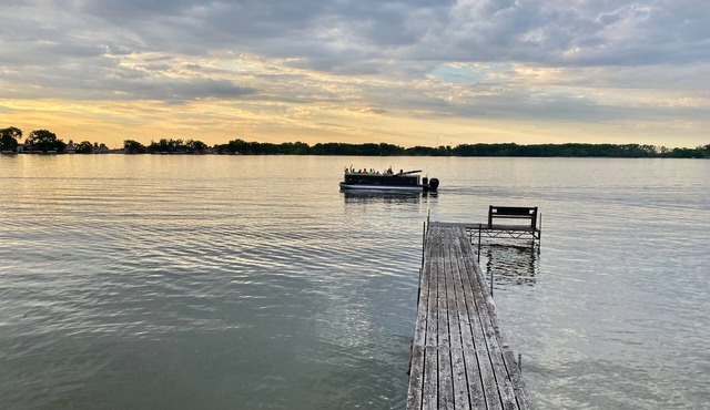 Lakefront at Lake Cornelia